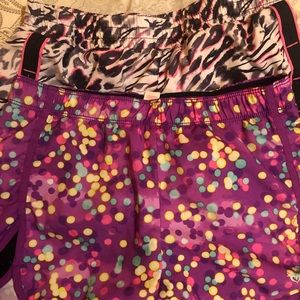 Set of 2 girls soccer shorts